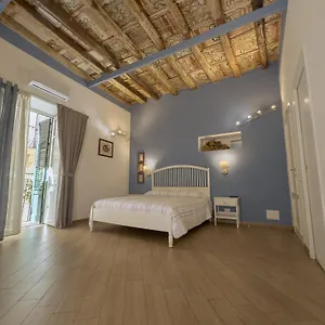 https://novelli-36.palermohotels.org